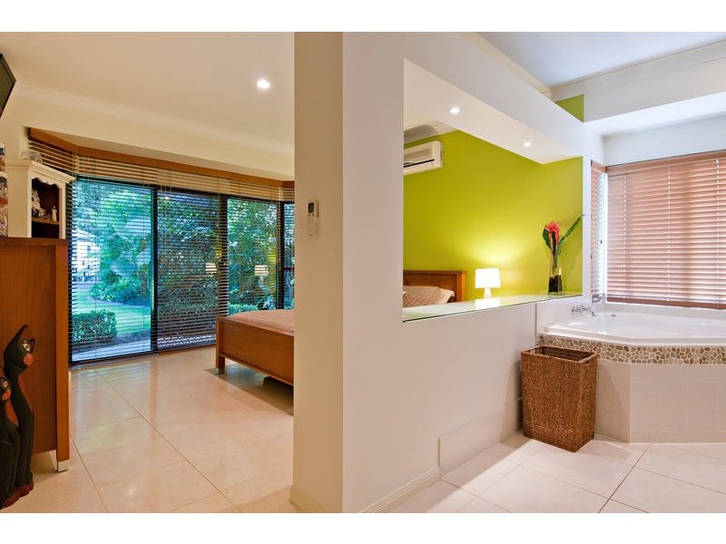 4  Red Peak Bvld, Caravonica QLD 4878