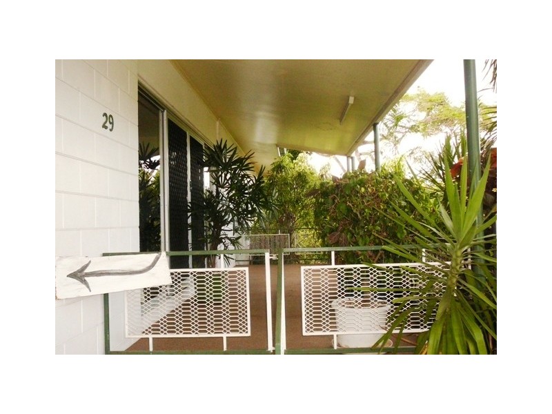 29 Curtin Street, Westcourt QLD 4870