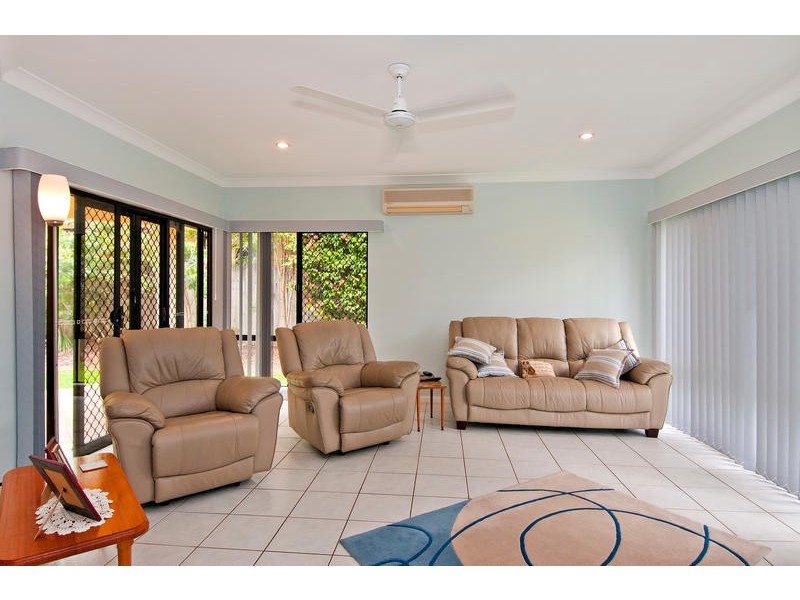 21 Canecutter Road, Edmonton QLD 4869