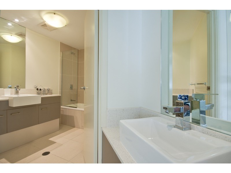 Cairns North QLD 4870