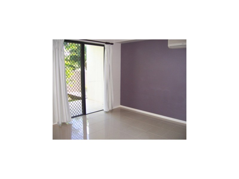 351 Lake Street, Cairns North QLD 4870
