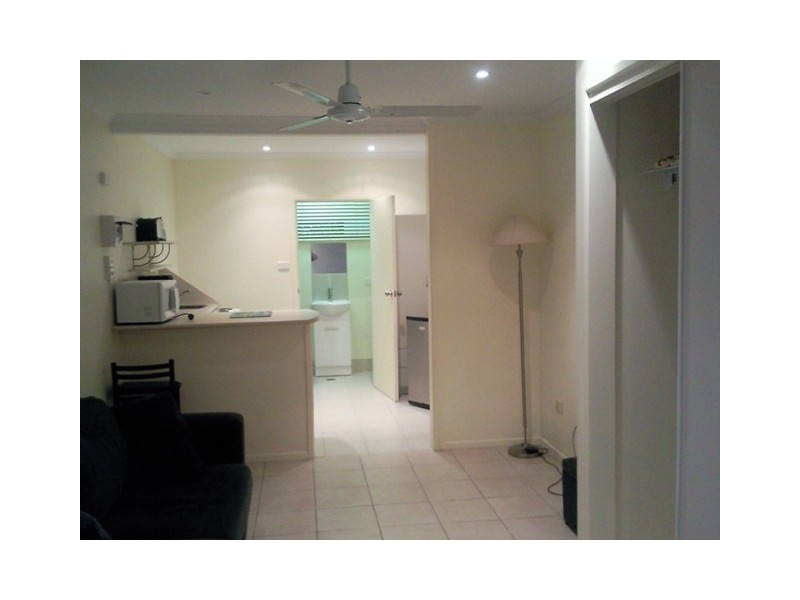 Machans Beach QLD 4878