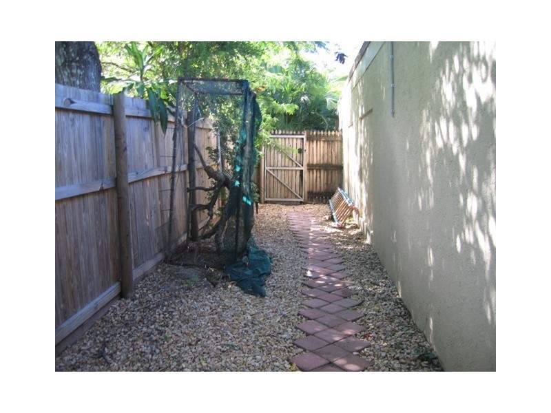 Machans Beach QLD 4878