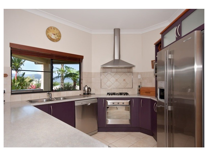 15 Oakblue Drive, Mount Sheridan QLD 4868