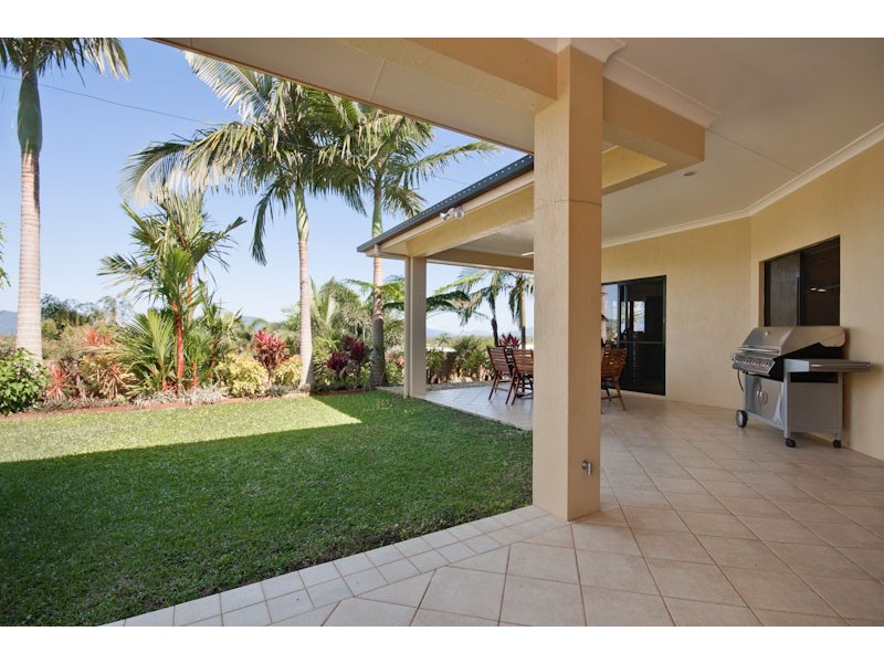 15 Oakblue Drive, Mount Sheridan QLD 4868