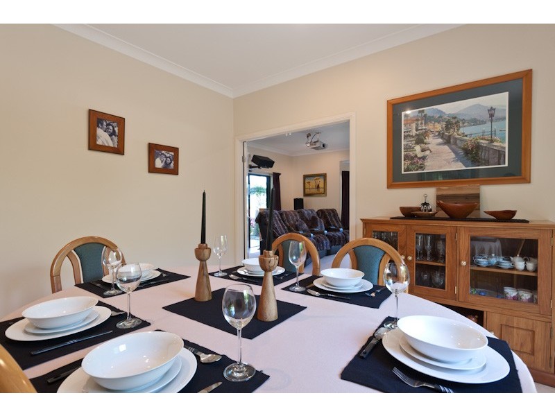 15 Oakblue Drive, Mount Sheridan QLD 4868