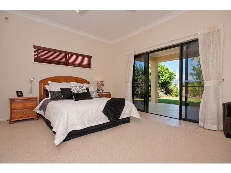 15 Oakblue Drive, Mount Sheridan QLD 4868