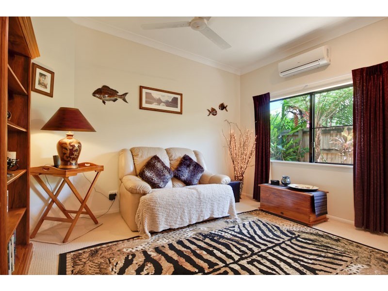 15 Oakblue Drive, Mount Sheridan QLD 4868