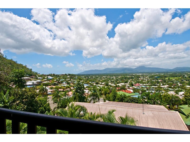 22 Jumna Close, Bentley Park QLD 4869