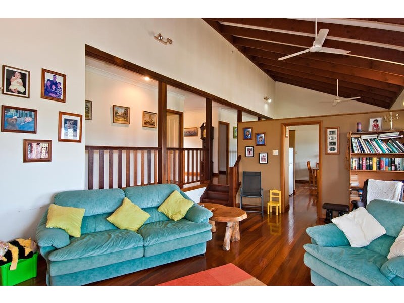 22 Jumna Close, Bentley Park QLD 4869