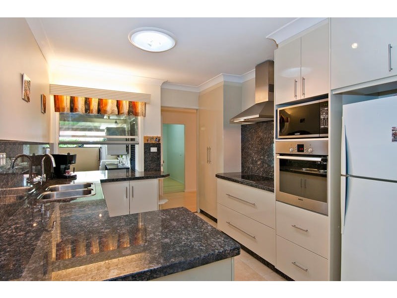 59 Amethyst Street, Bayview Heights QLD 4868