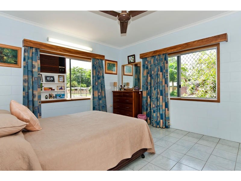 15 Ragnar St, Edmonton QLD 4869