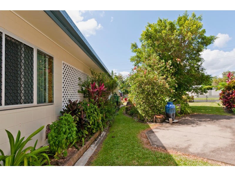 15 Ragnar St, Edmonton QLD 4869