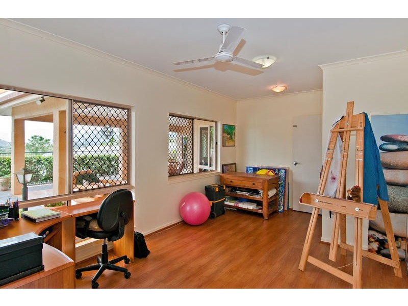 26  Caesar Street, Bentley Park QLD 4869