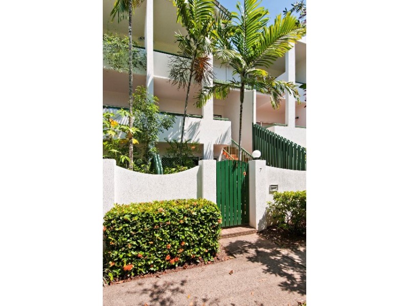 7/184 Grafton Street, Cairns QLD 4870