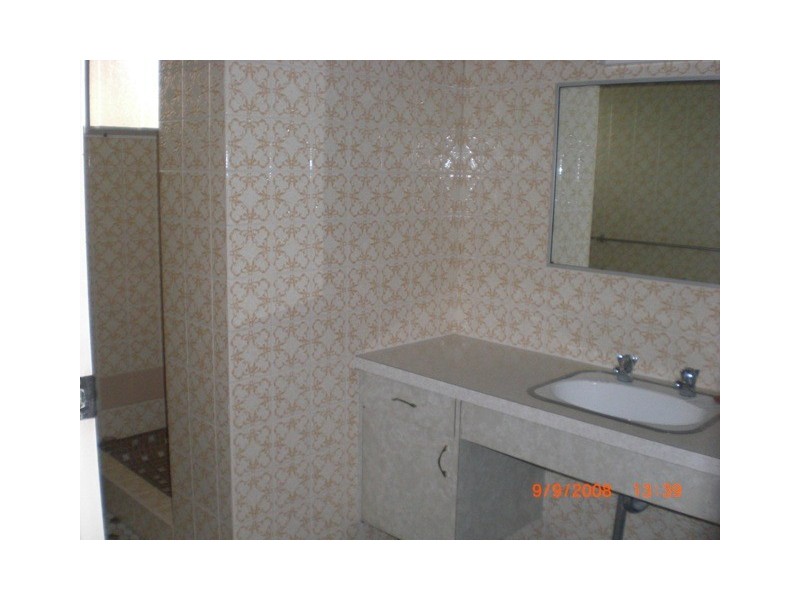Westcourt QLD 4870