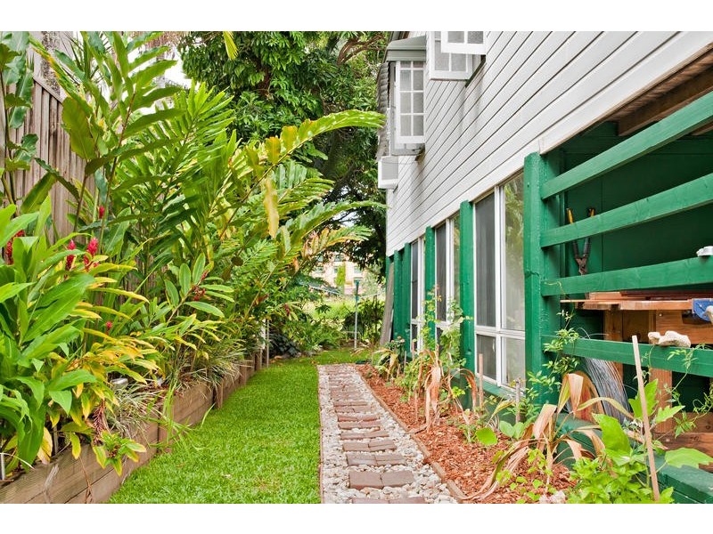 Cairns North QLD 4870