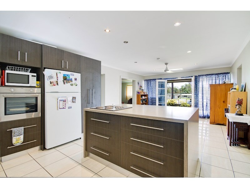 33 Ishmael Road, Earlville QLD 4870