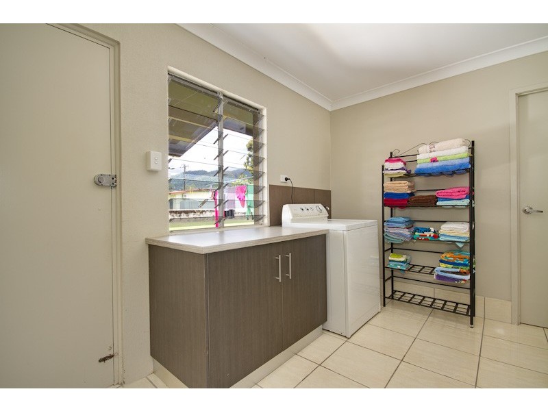 33 Ishmael Road, Earlville QLD 4870