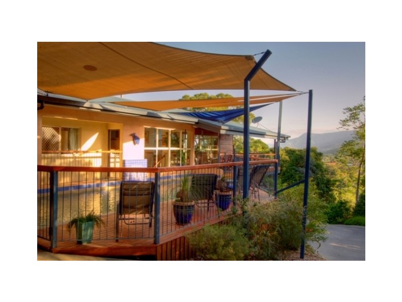 40  Hutchinson Street, Edge Hill QLD 4870