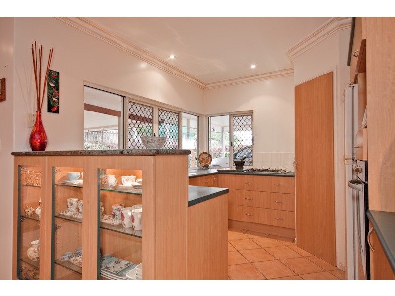 Bentley Park QLD 4869