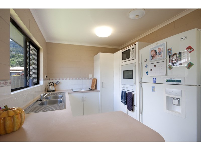 5 Mywee Street, Bayview Heights QLD 4868