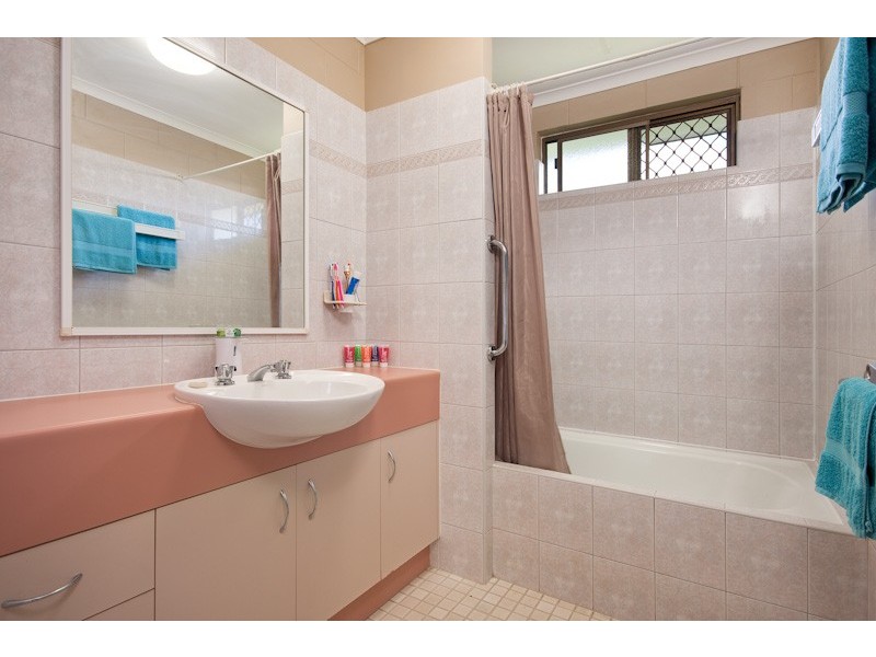 5 Mywee Street, Bayview Heights QLD 4868