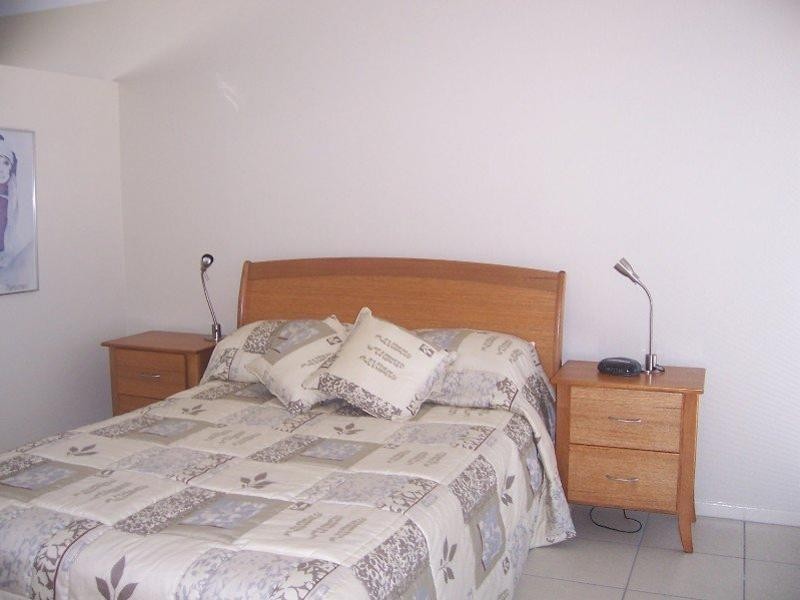 Cairns North QLD 4870