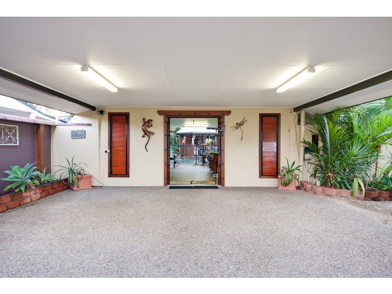 11 Mermaid Close, Bentley Park QLD 4869