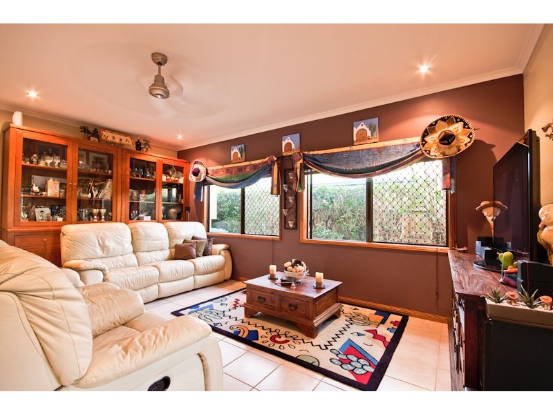 11 Mermaid Close, Bentley Park QLD 4869