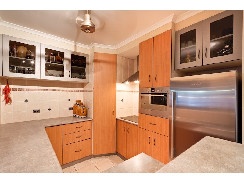 11 Mermaid Close, Bentley Park QLD 4869