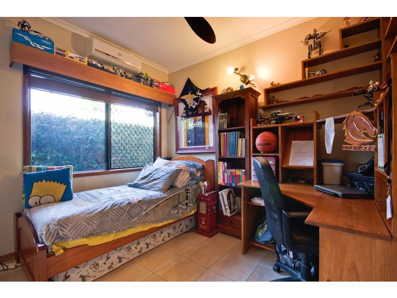 11 Mermaid Close, Bentley Park QLD 4869