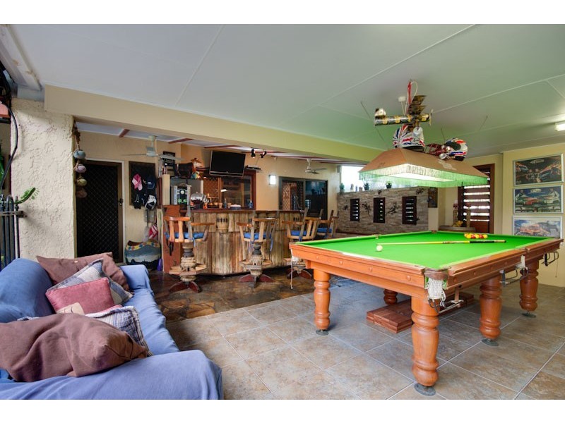 11 Mermaid Close, Bentley Park QLD 4869