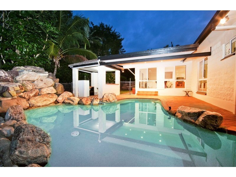 5 Craig Close, Brinsmead QLD 4870