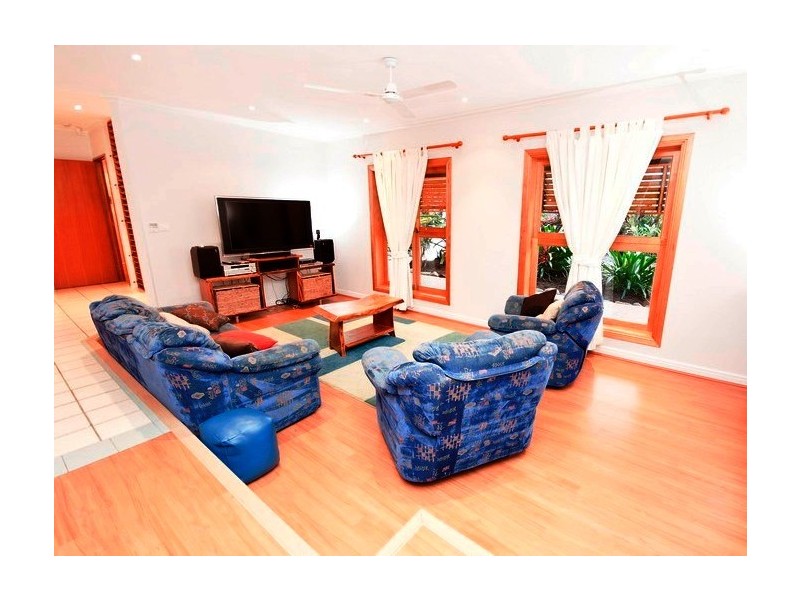 5 Craig Close, Brinsmead QLD 4870