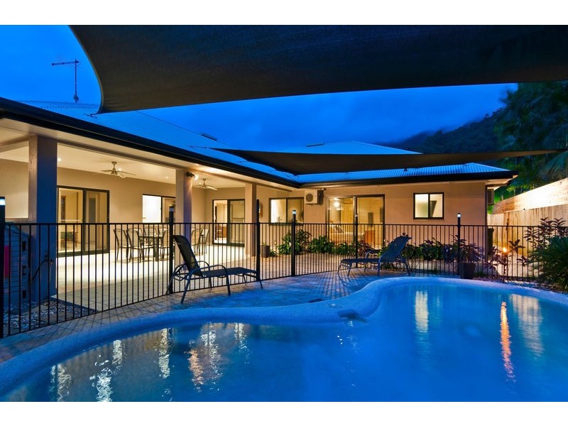 18 Bambusa Tce, Mount Sheridan QLD 4868