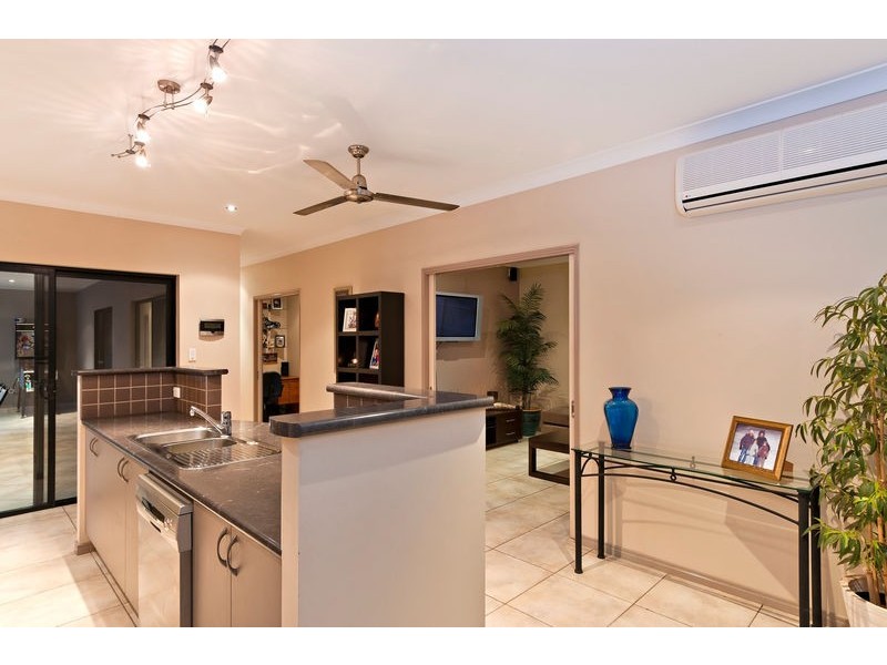 18 Bambusa Tce, Mount Sheridan QLD 4868