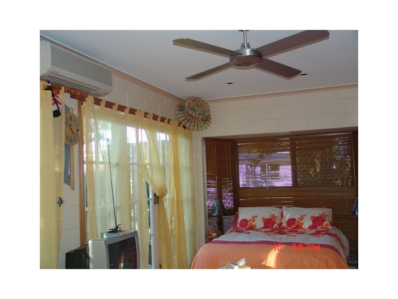 93 Sydney Street, Bayview Heights QLD 4868