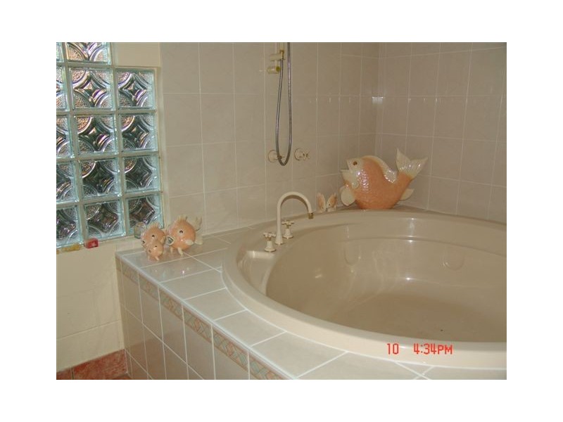 93 Sydney Street, Bayview Heights QLD 4868