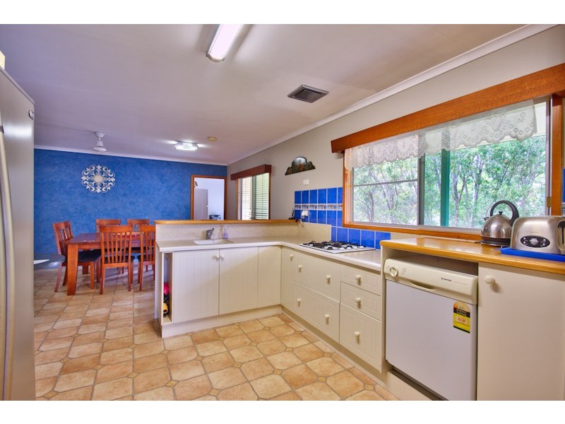 86 Sydney Street, Bayview Heights QLD 4868