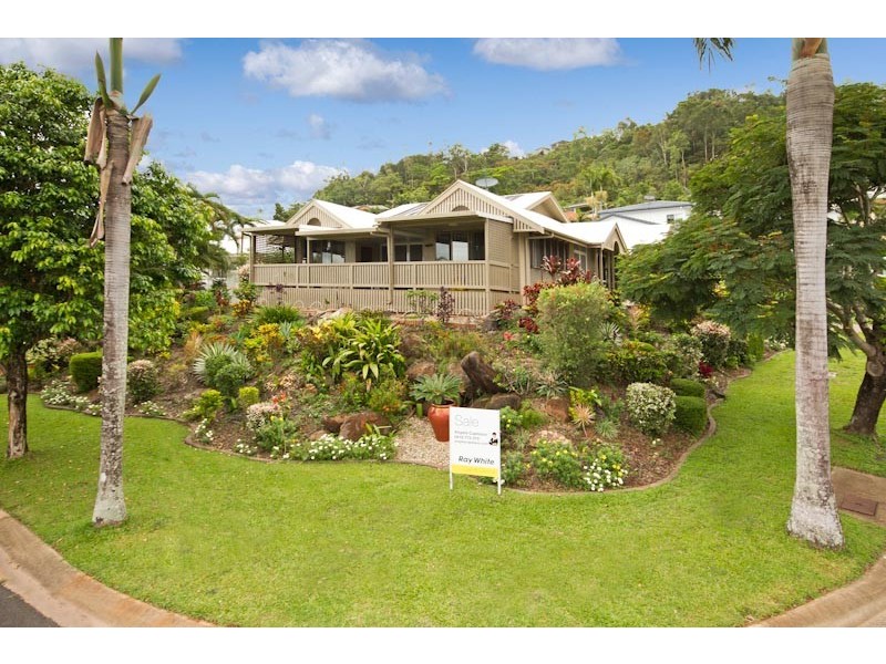 1 Rosemont Court, Mooroobool QLD 4870