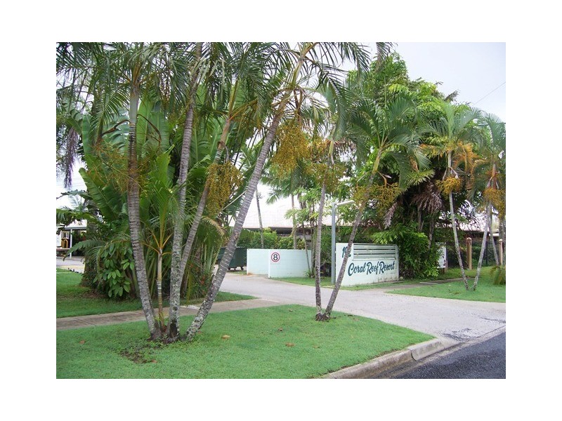 Westcourt QLD 4870