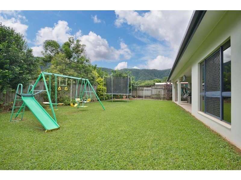 160 Timberlea Drive, Bentley Park QLD 4869