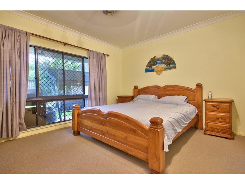 160 Timberlea Drive, Bentley Park QLD 4869
