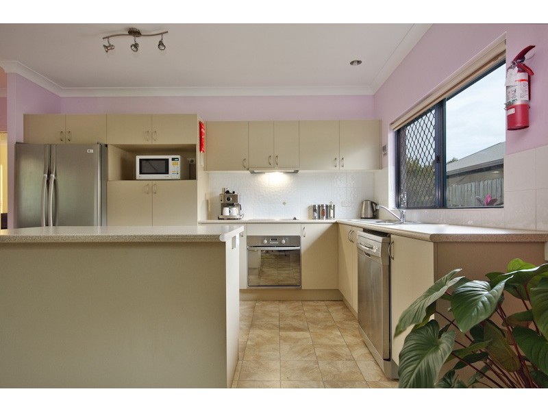 160 Timberlea Drive, Bentley Park QLD 4869