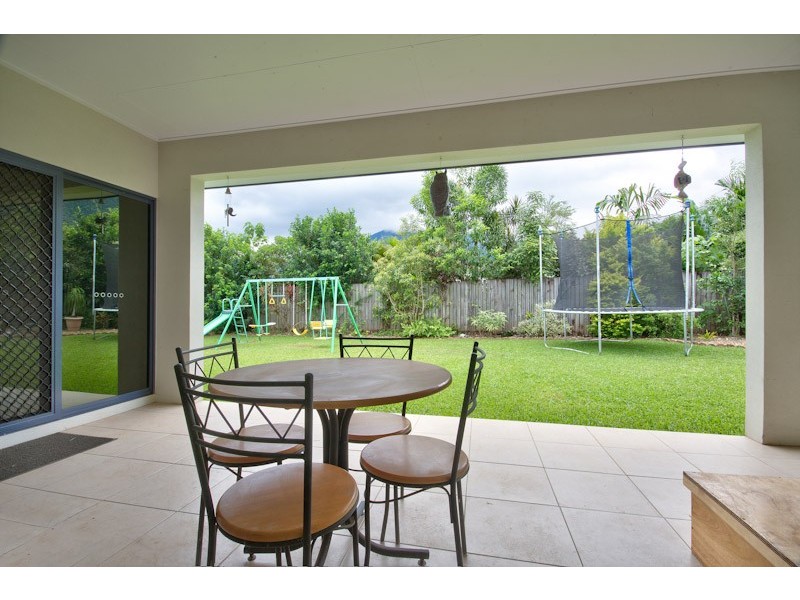160 Timberlea Drive, Bentley Park QLD 4869