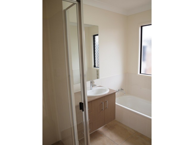 90 Xavier Herbert, Redlynch QLD 4870