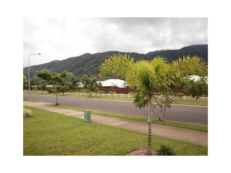 90 Xavier Herbert, Redlynch QLD 4870