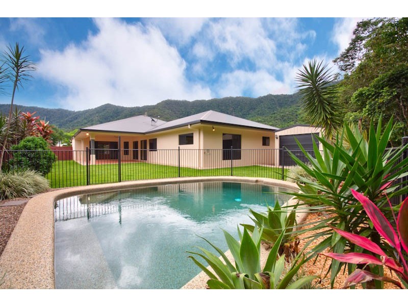 10 Pavetta Close, Bentley Park QLD 4869