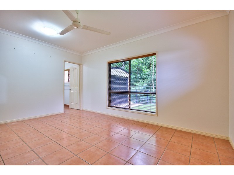 10 Pavetta Close, Bentley Park QLD 4869